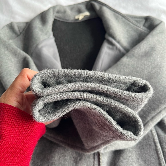 Eileen Fisher Gray Wool Blend Asymmetrical Moto Zip Jacket Sz M Bikercore Cozy - Picture 13 of 15